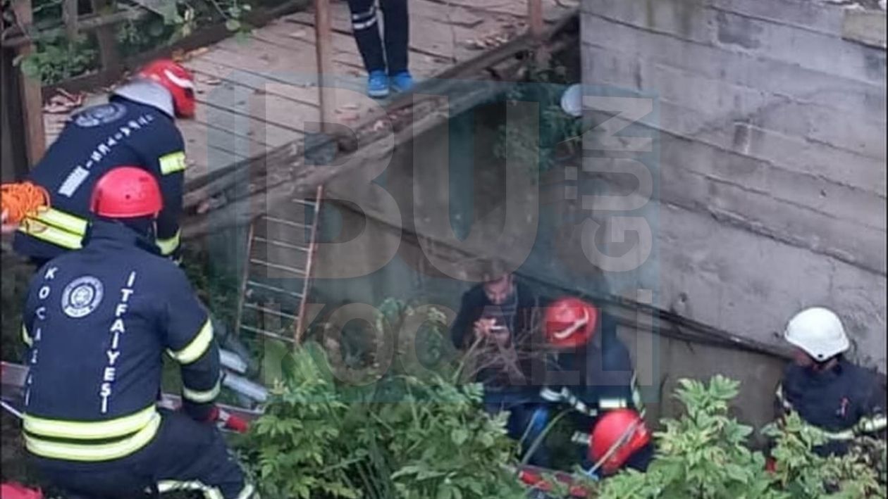 Gölcük’te Köprüden Düşen Vatandaş Kurtarıldı (2)