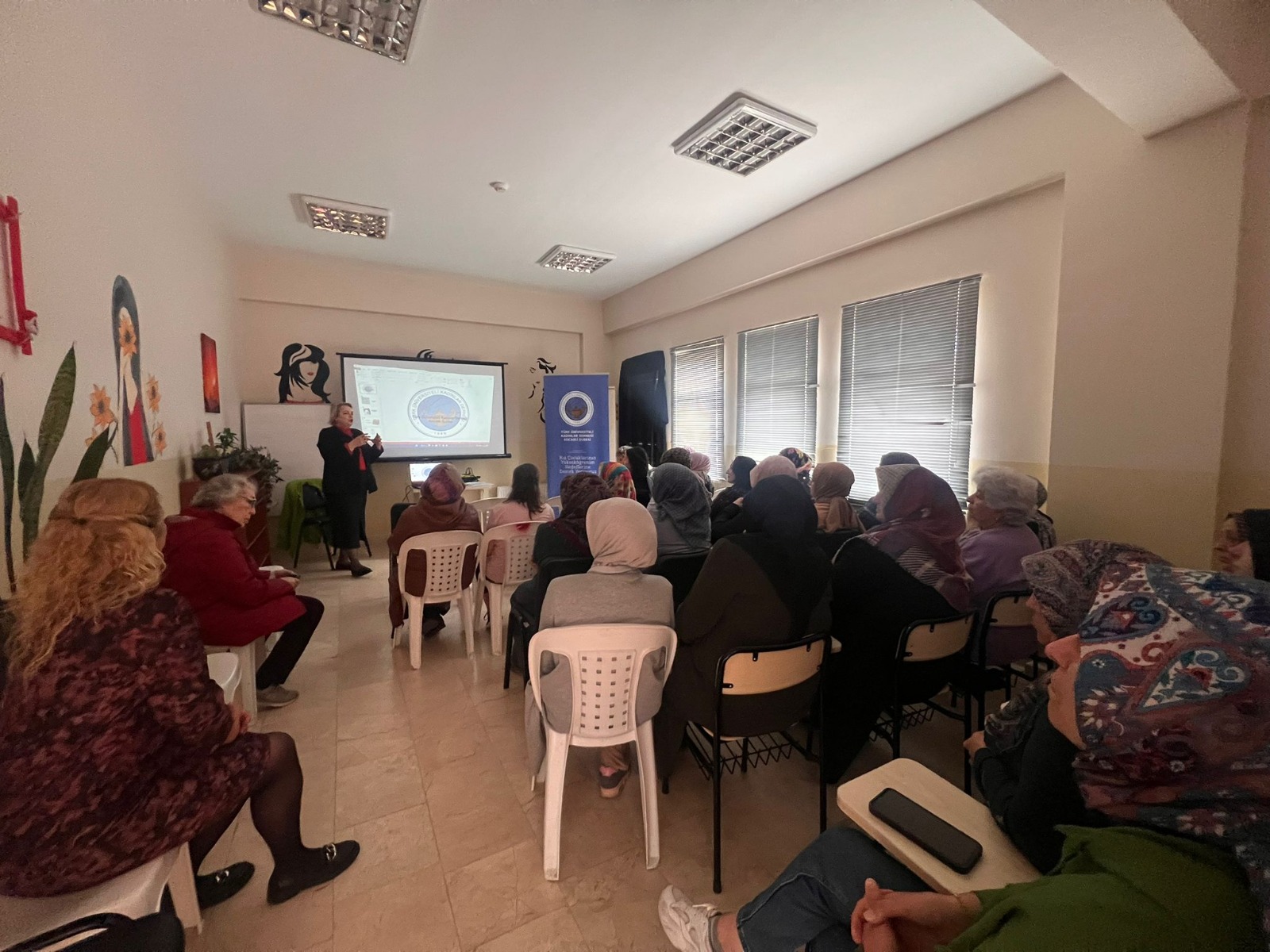 Güçlü Kadin Güçlü Toplum Projesinin Ilk Egitimi Gerçeklesti (2)