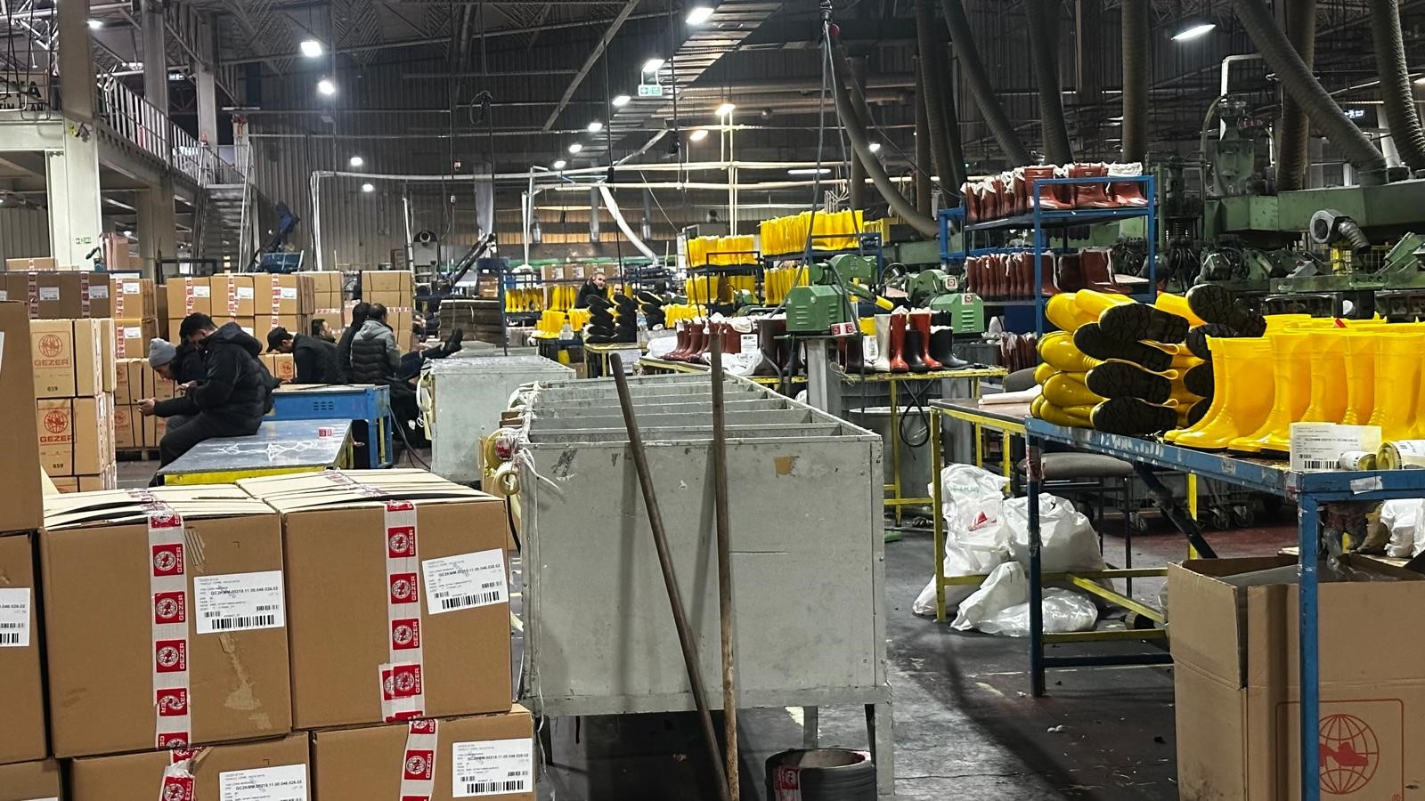 İşçiler Makine Durdurdu! Dev Fabrikada Eylem Var 02