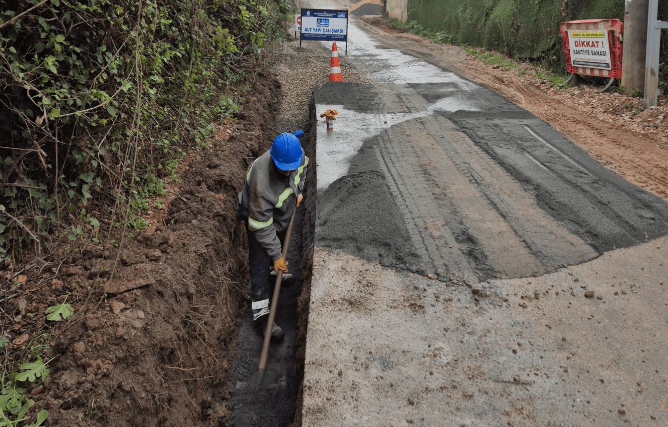 İsu Kartepe'de Su Taşkını Riskini Önledi! 3