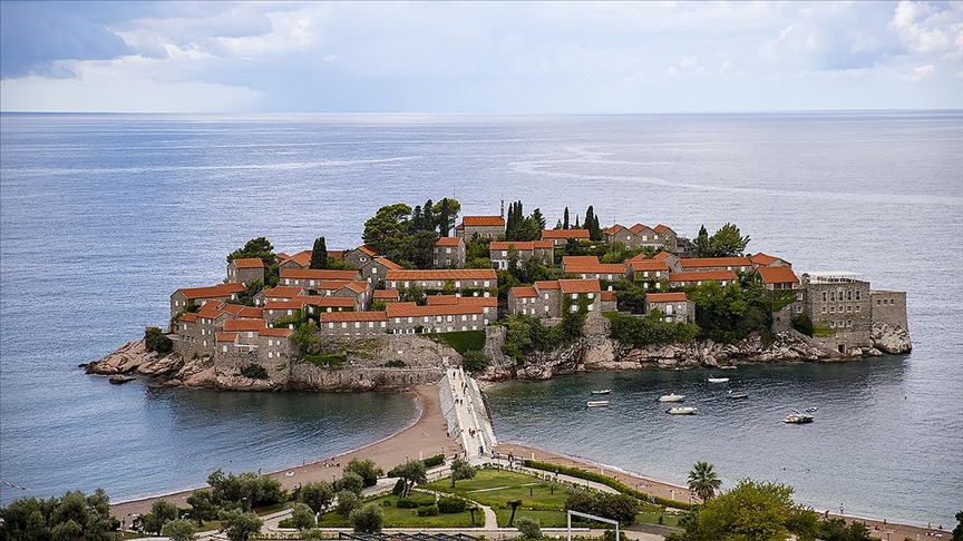 Karadağ’a Vizesiz Seyahat Yeniden Başlıyor! Gezilecek Yerler, Yapılacak Aktiviteler Neler (2)