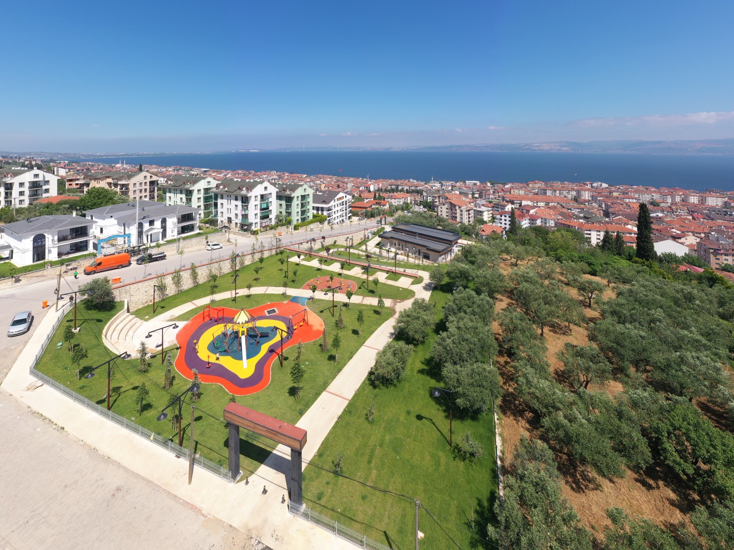 Karamürsel Millet Bahçesi (Large)