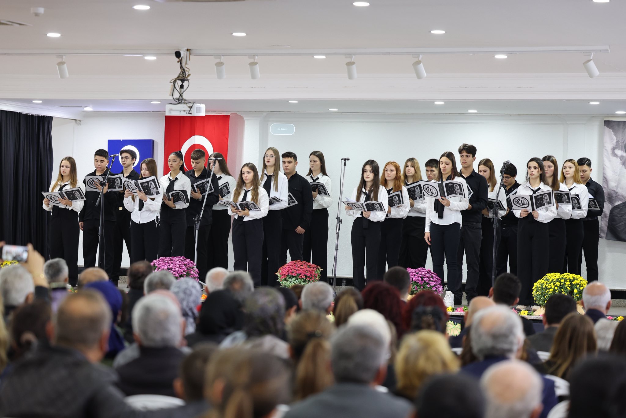 Karamürsel’de 10 Kasım Atatürk’ü Anma Programı Gerçekleşti (18)