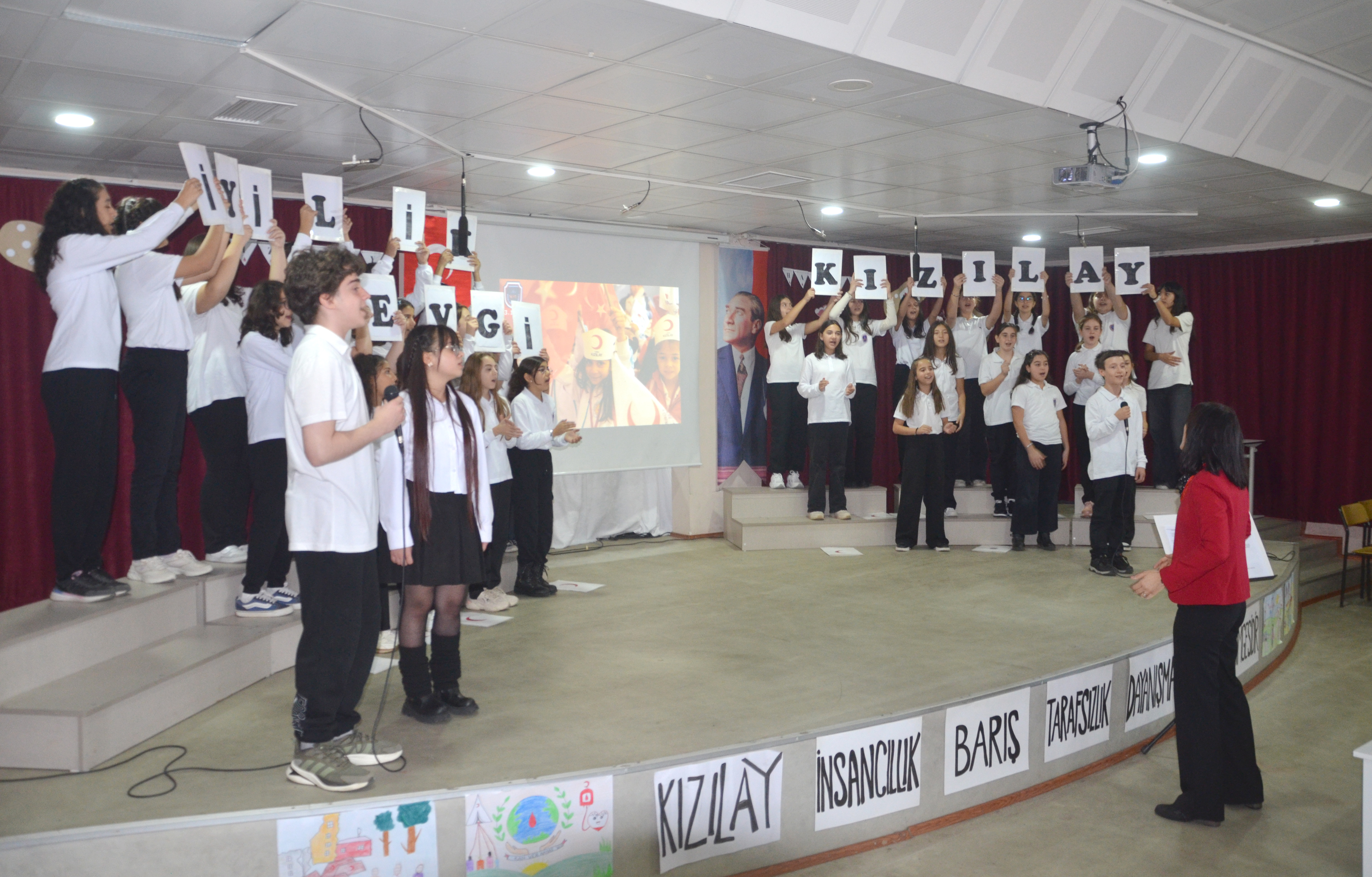 Karamürsel’de Kızılay Haftası Coşkuyla Kutlandı 3