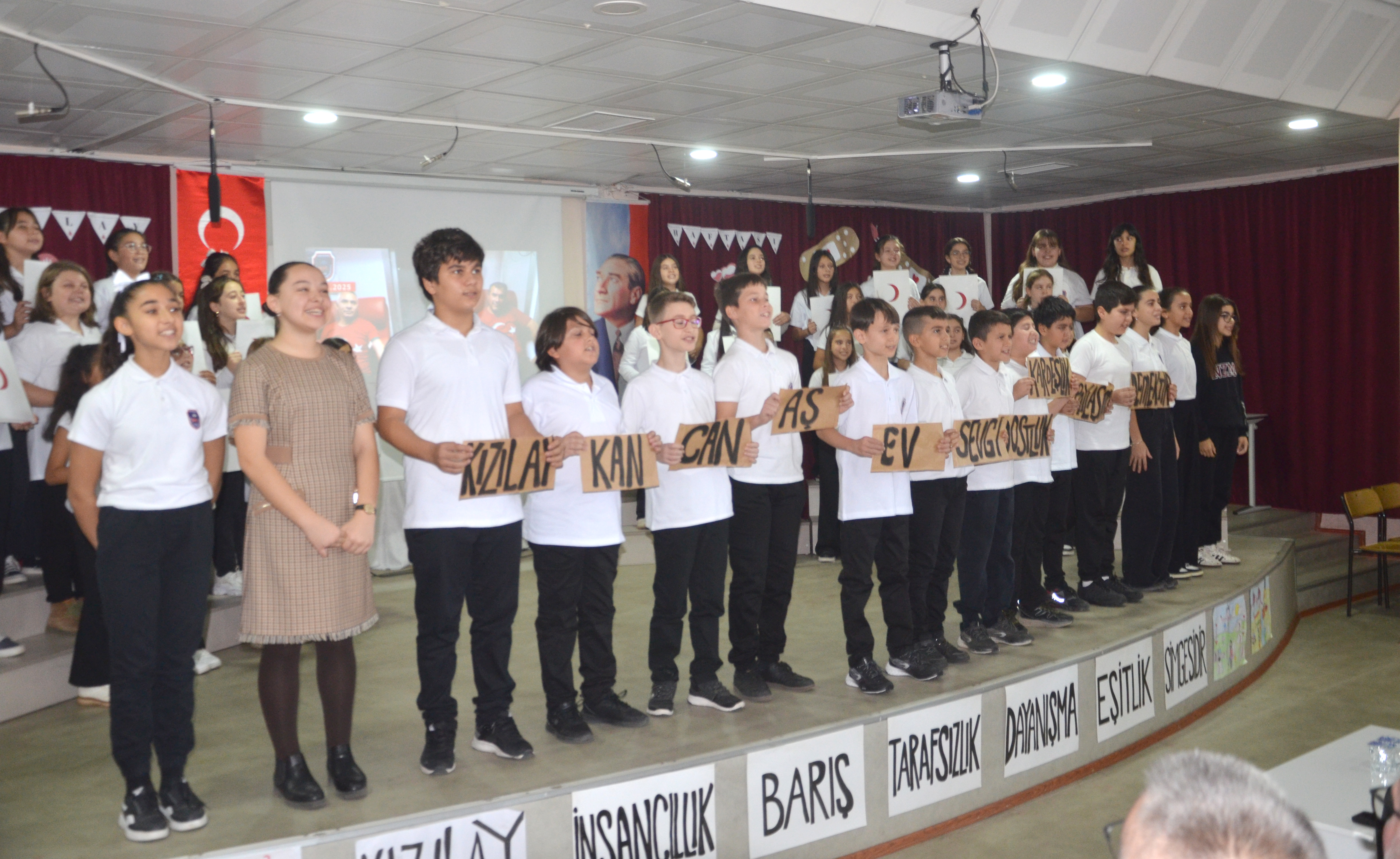 Karamürsel’de Kızılay Haftası Coşkuyla Kutlandı 4