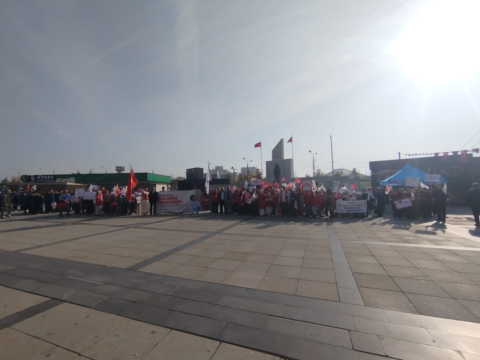 Kızılay Haftası'nda Öğrencilerden Kan Bağışı Çağrısı 9