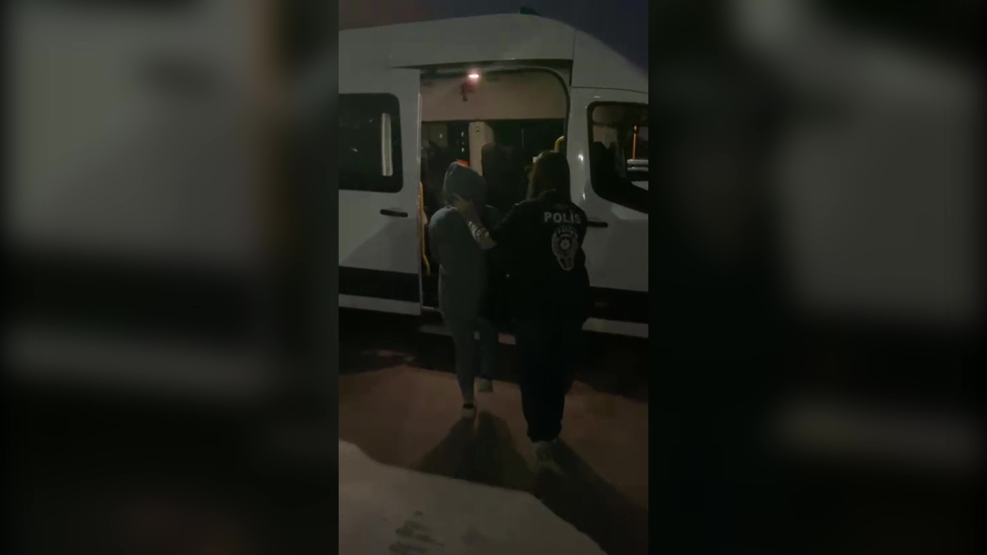 Kocaeli Merkezli 11 İlde “Nitelikli Dolandırıcılık” Operasyonu! (4)