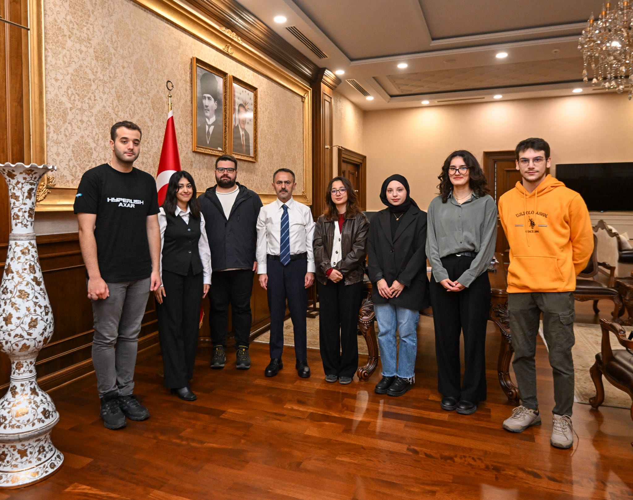 Kocaeli Üniversitesi Hyperush Takımı’ndan Vali İlhami Aktaş’a Ziyaret1
