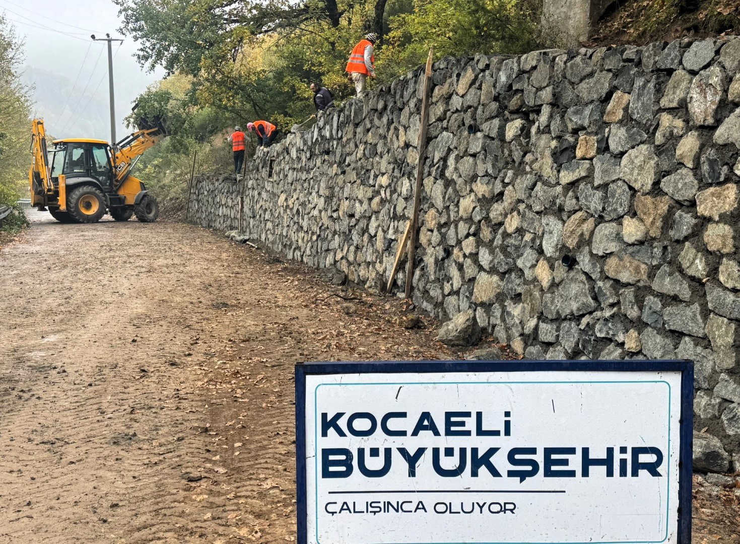 Kocaeli'de Mezarlıklara Büyükşehir Eli Değiyor (1) (Büyük)