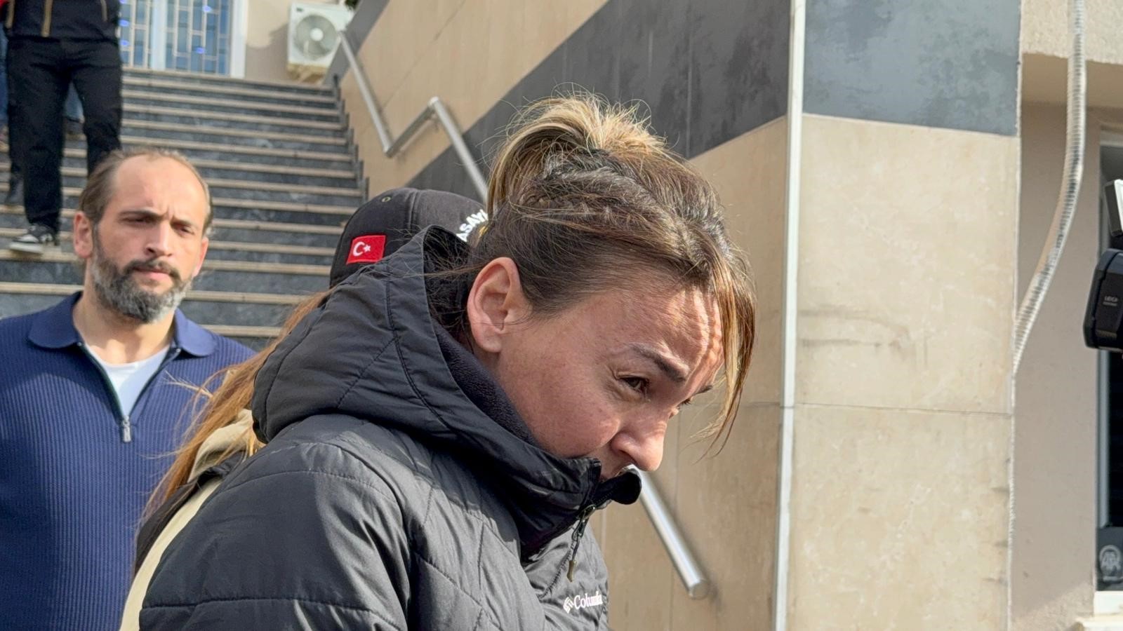 Kocaeli’de Öğretmenini Bıçaklayıp Yakmıştı! Eski Öğrencisi Dahil 4 Tutuklama (3)