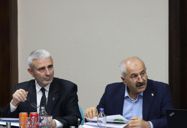 Kocaeli'nin Geleceği Masadaydı! Yeni Projeler Ve Yatırımlar Değerlendirildi (7)