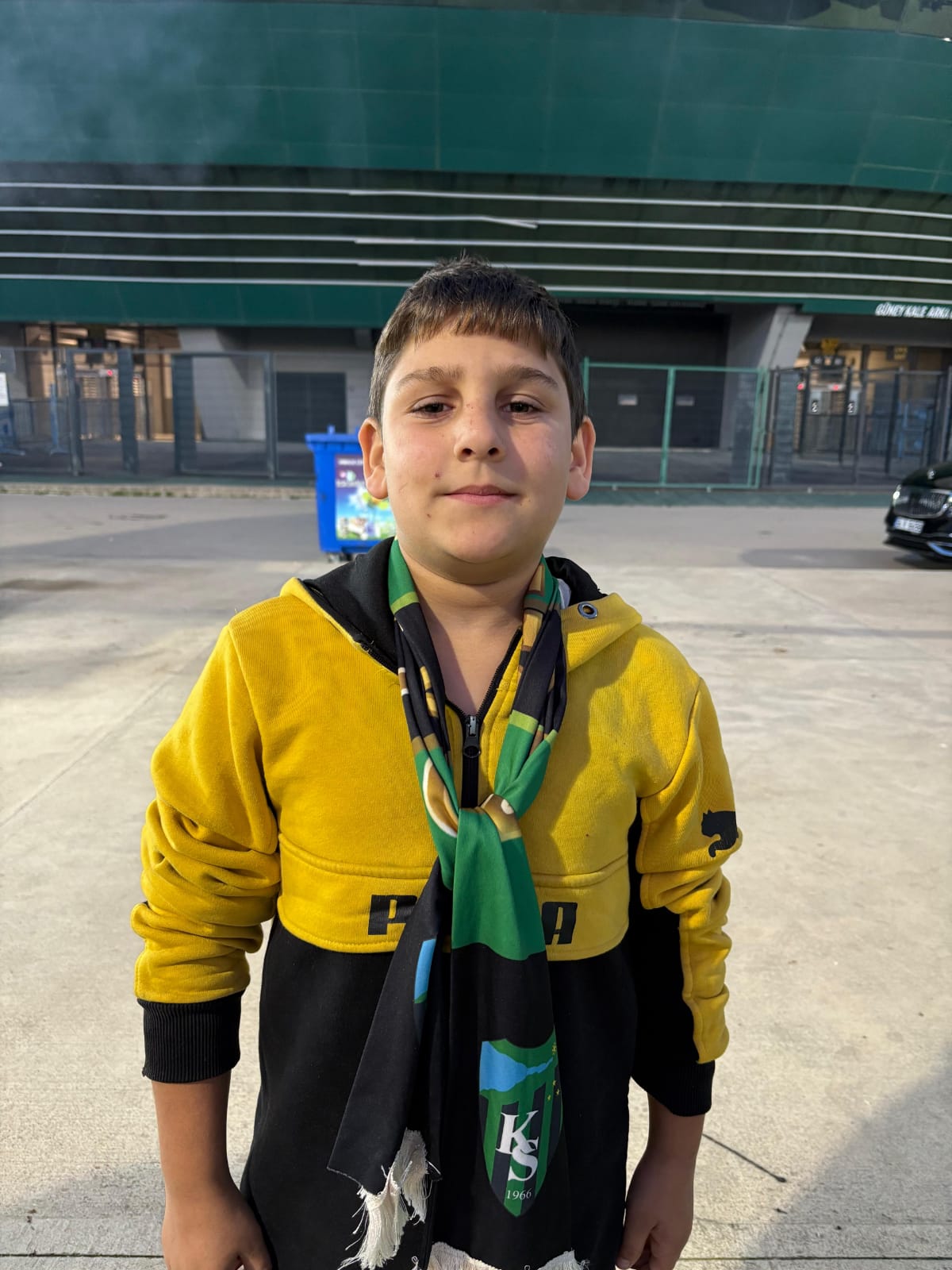 Kocaelispor–Gençlerbirliği Maçı Öncesi Stat Önünde Coşku! Taraftarlardan Büyük Destek (2)