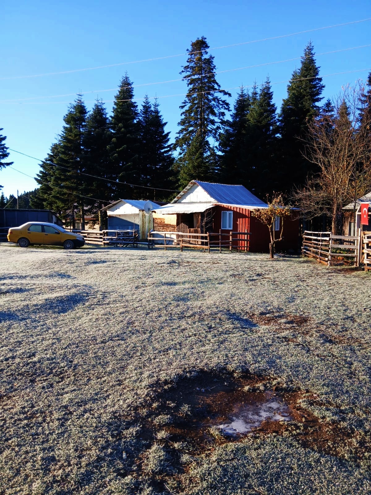 Komşuya Yılın İlk Karı Düştü! 02