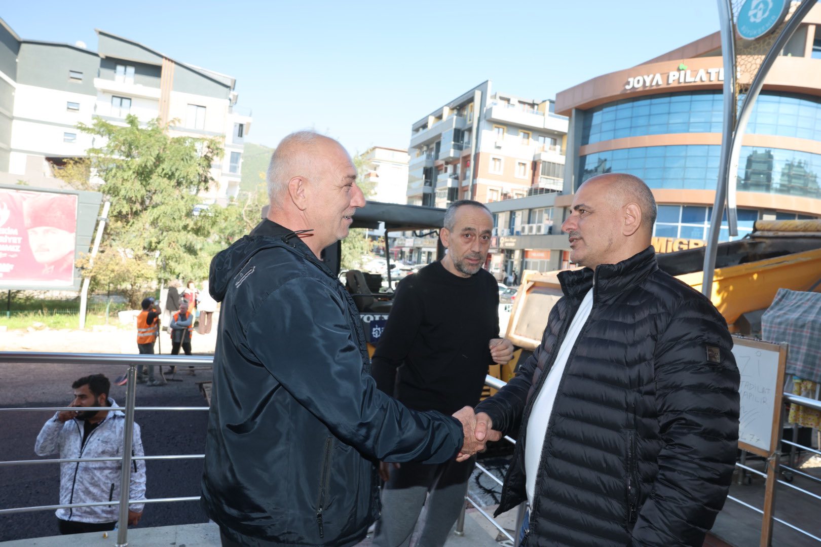 Körfez’de Asfalt Mesaisi Hafta Sonu Da Sürdü (4)