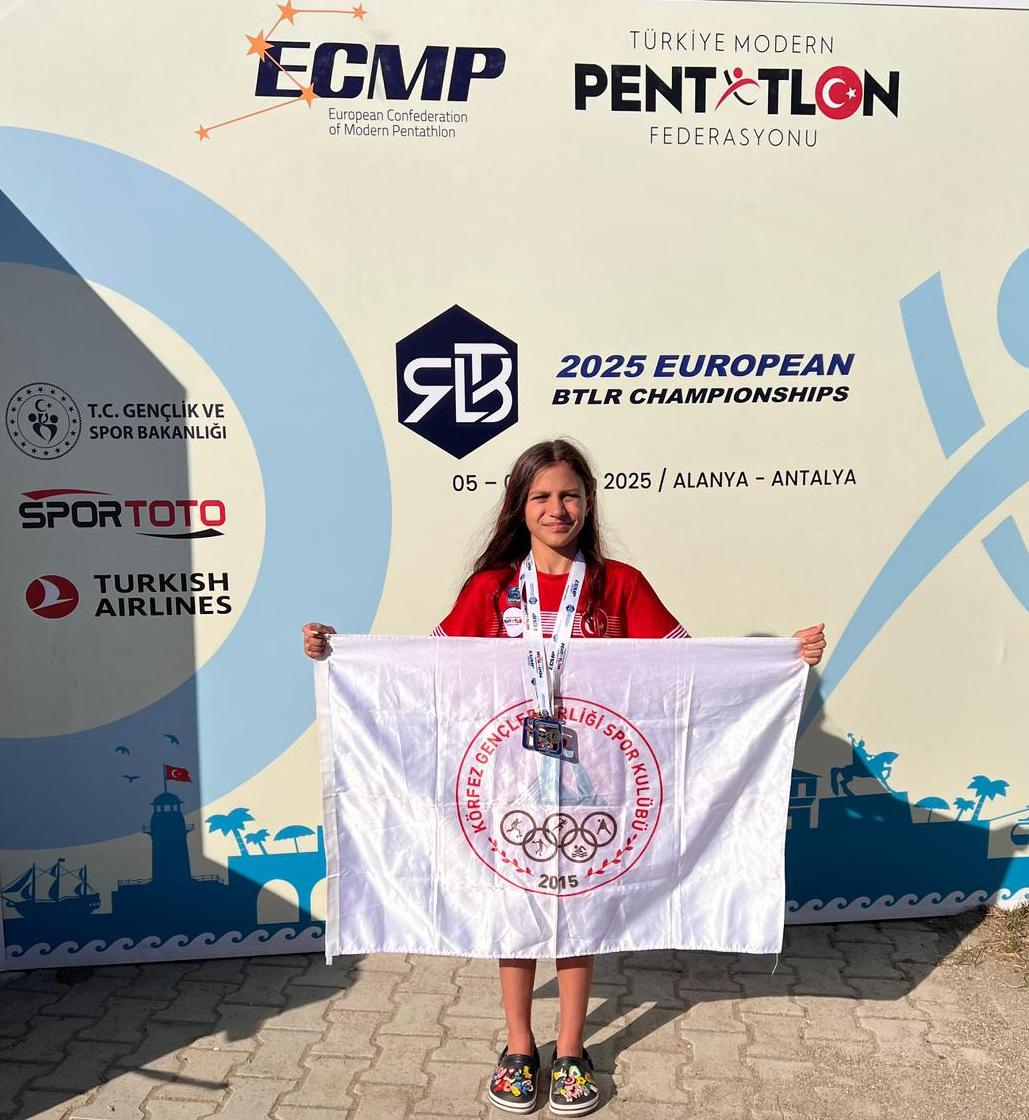 Körfezli̇ Pentatloncu Deva Avrupa Üçüncüsü Oldu 1