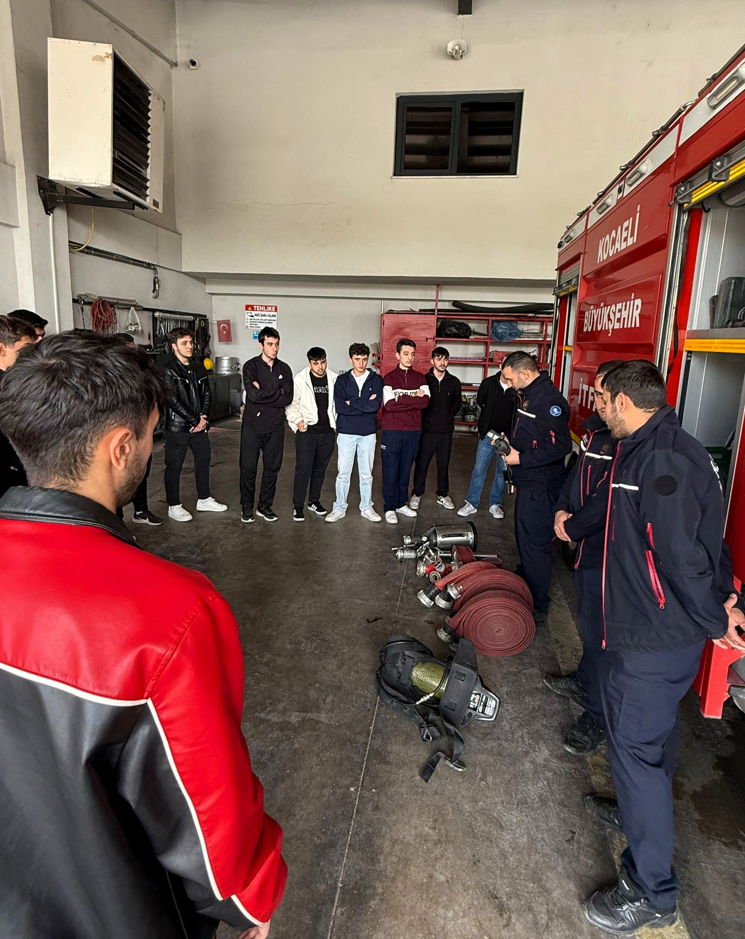 Koü’lü İtfaiyeci Adaylarından Kocaeli İtfaiyesi’ne Teknik Ziyaret (2)
