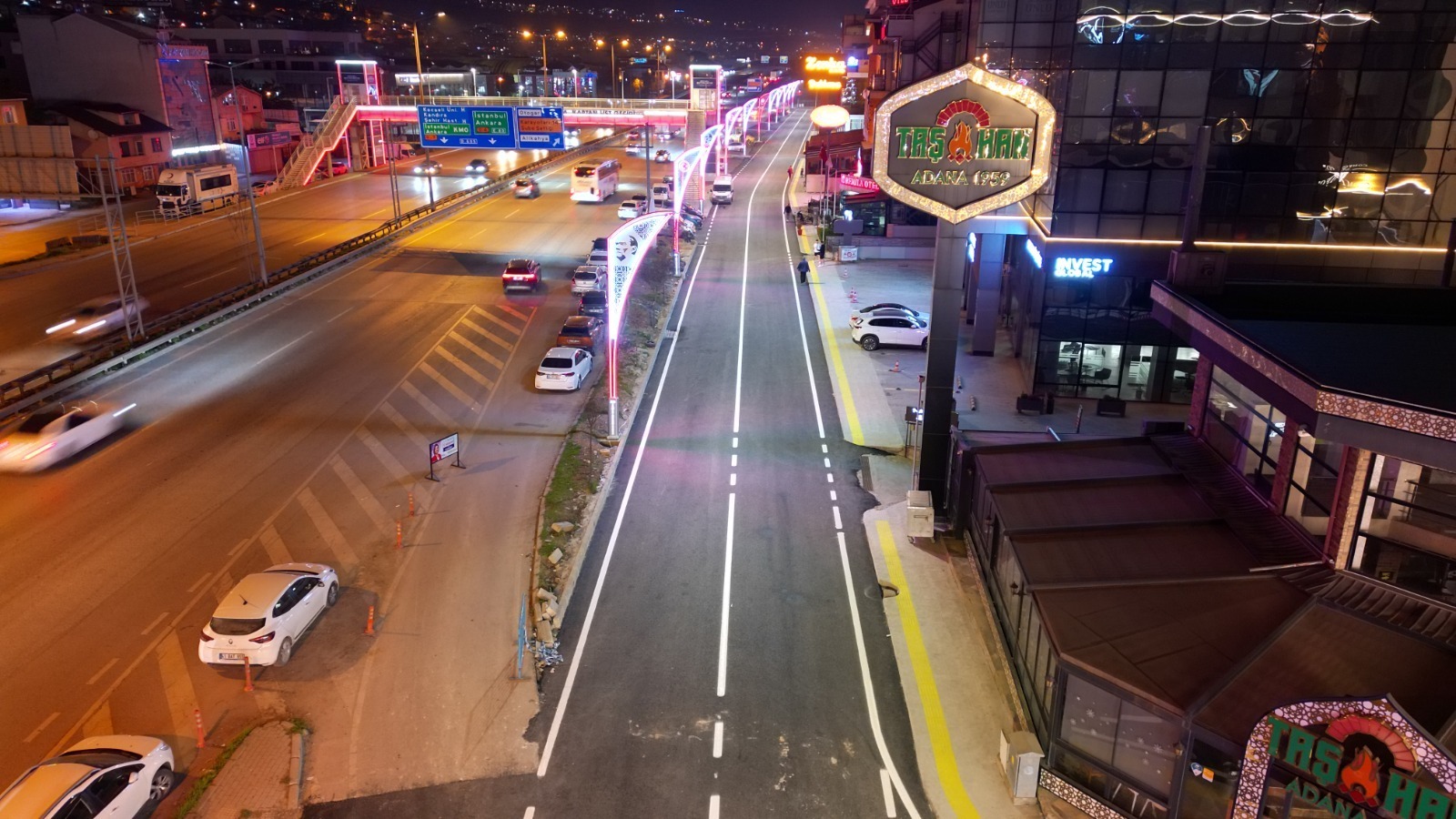 Mhp Izmit Ilçe Basin Bürosunun Yahya Kaptanda 7 Yildir Çivi Çakilmadigini Iddia Ettigi Fotograflar (6)