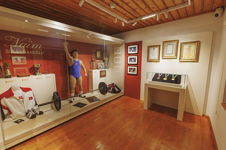 Naim Süleymanoğlu’nun Bulgaristan’daki Evi Müze Oldu 3