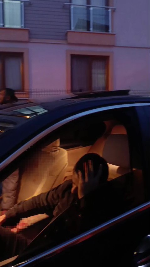 Otomobilinde Bıçaklı Saldırıya Uğramıştı! Yaşamını Yitirdi (4)