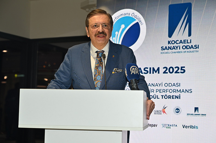 Ri̇fat Hi̇sarciklioğlu Kopya