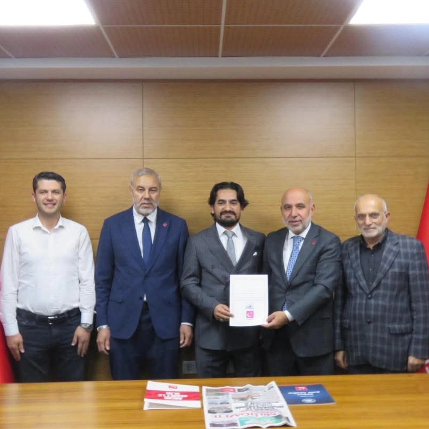 Saadet Partisi Kocaeli İl Başkanı Recep Sarıdoğan, Yapılan Istişarelerin Ardından Murat Karaturp’un Tekrar İzmit İlçe Başkanı Olarak Görevlendirildiğini Duyurdu (1)