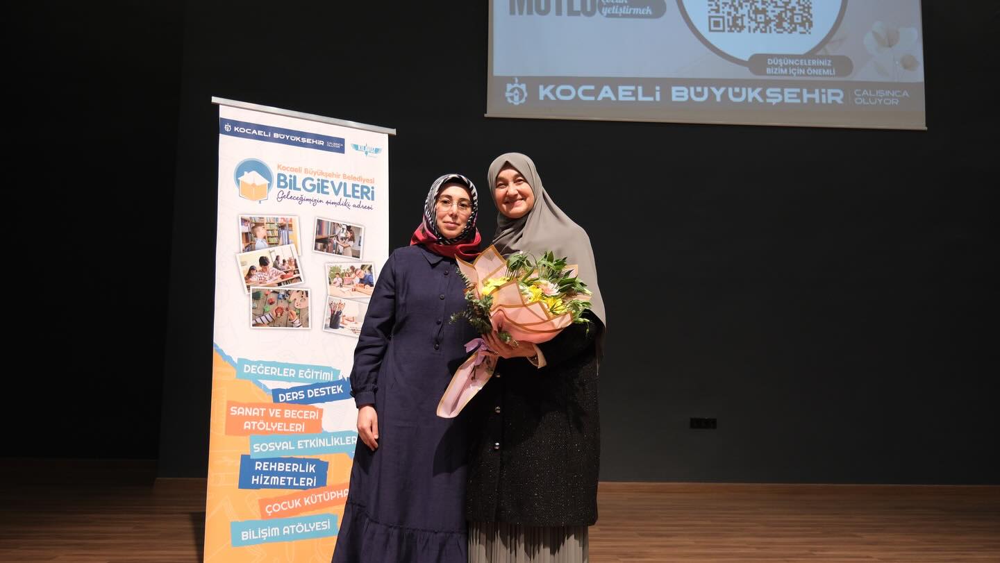 Saliha Erdim, Aile Içi Iletişimin Şifrelerini Anlattı (12)