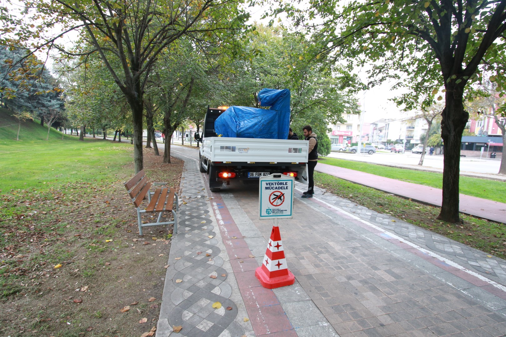 Sinekle Mücadele Sonbaharda Da Hız Kesmiyor (1) (Büyük)