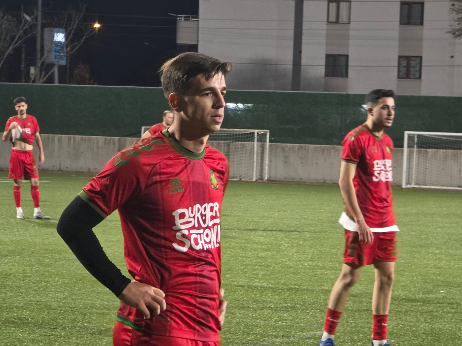 Süper Amatör B Grubu'nda Olaylı Maçtan Beraberlik Çıktı Arslanbey O.s. Ve Turgutspor Puanları Paylaştı! (7)