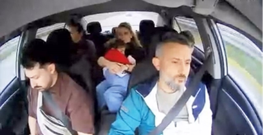 Taksi Şoförünün Soğukkanlı Hamlesi 6 Kişi Ölümden Döndü (3)