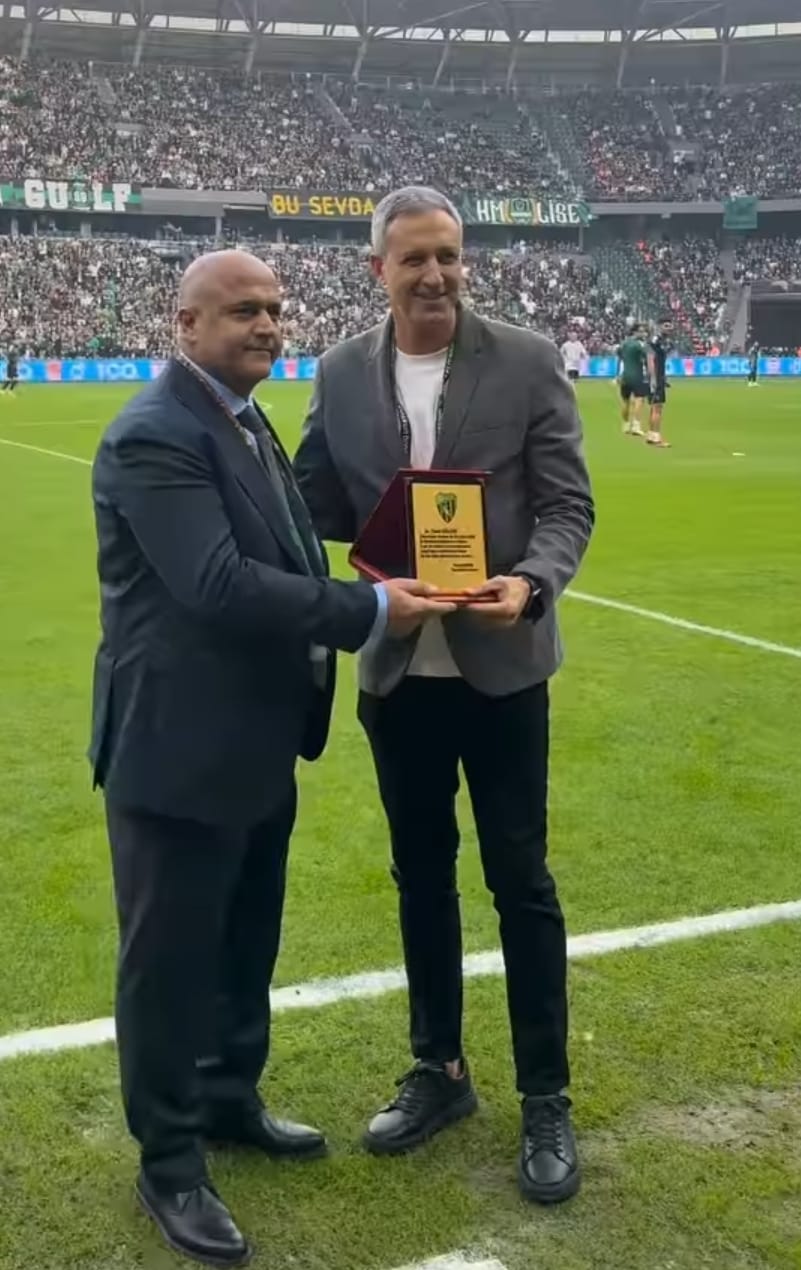 Taner Gülleri Yarın 10'Da İmza Atıyor (1)-1