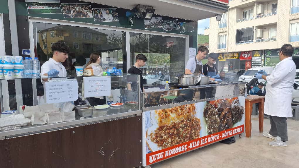 Taraftar İsyan Etti! Köfte Ekmek Bakın Ne Kadar-2