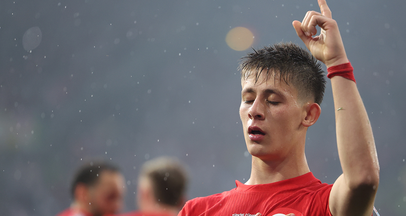 Türkiye'den İki Sürpriz İsim Dikkat Çekti (2)