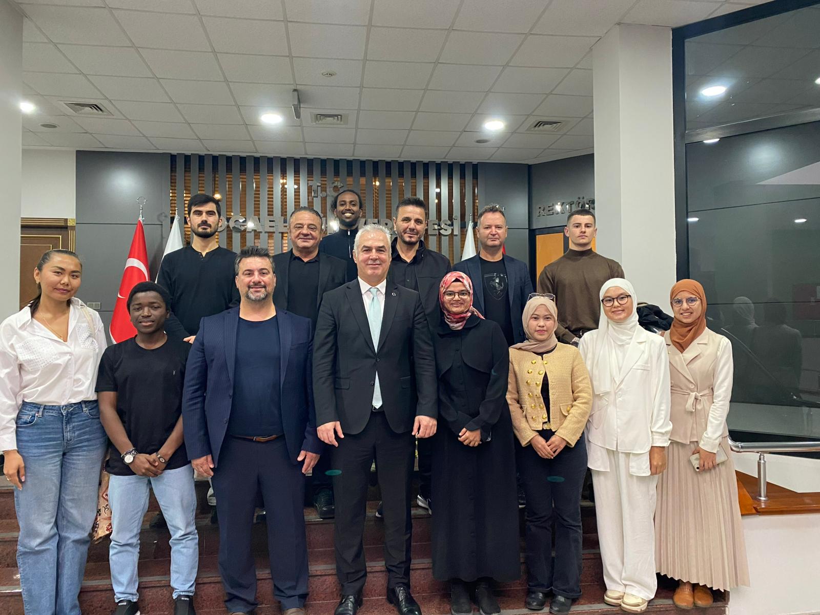 U L U S L A R A R A S I