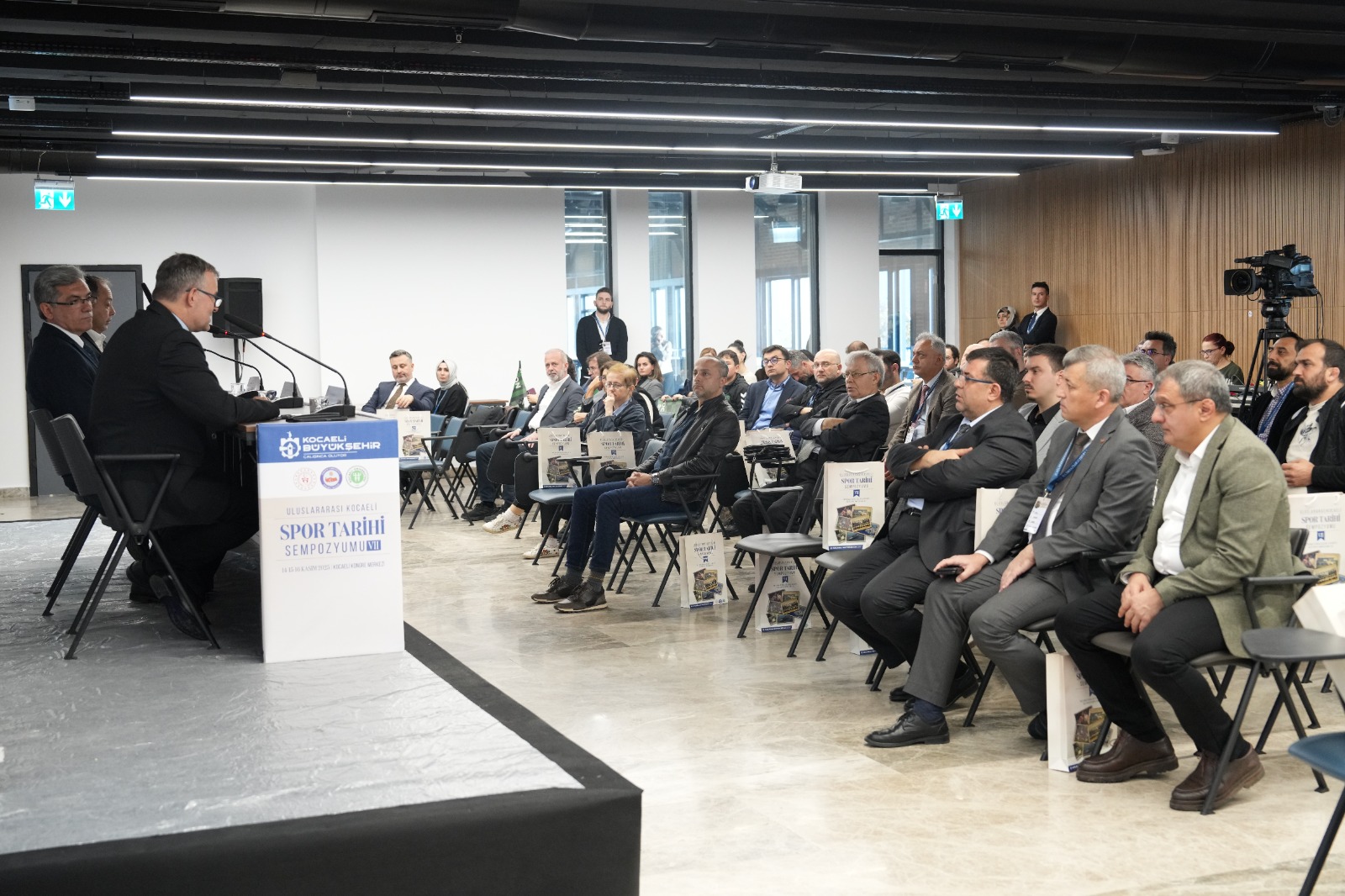 Uluslararası Kocaeli Spor Tarihi Sempozyumu Kapanış Oturumuyla Sona Erdi (2)