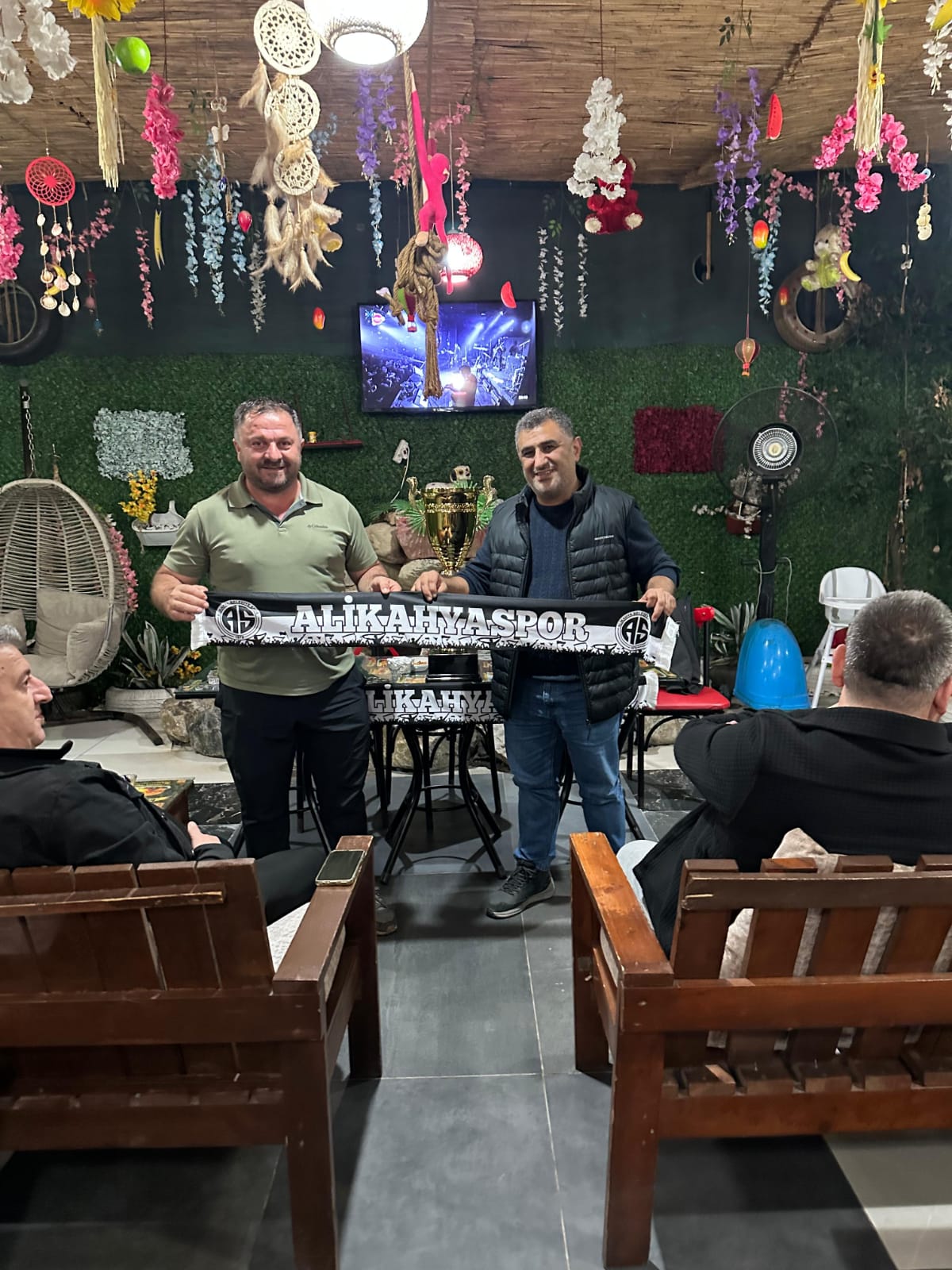 Whatsapp Image 2025 11 21 At 21.31.55