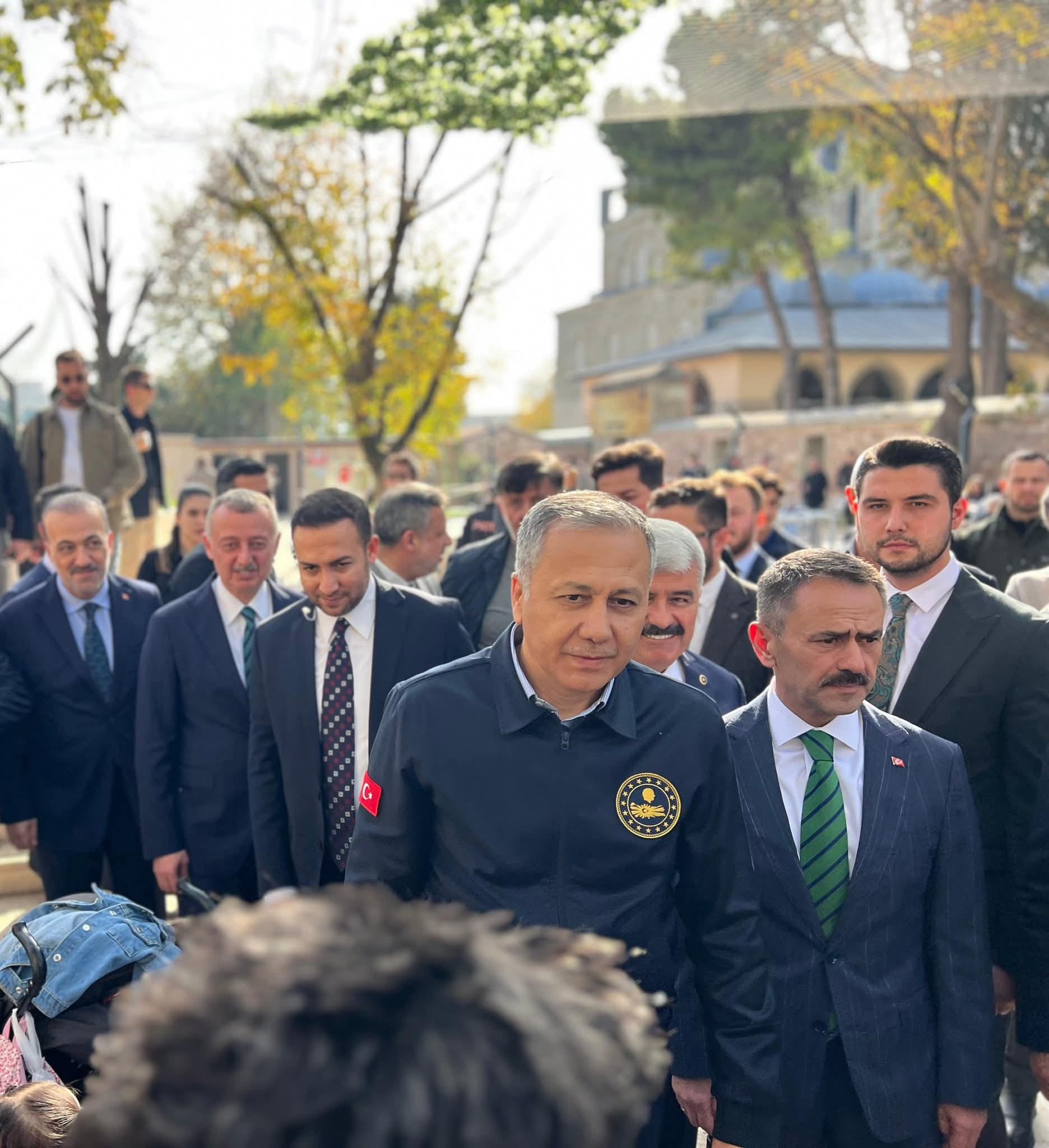 Whatsapp Image 2025 11 21 At Röys