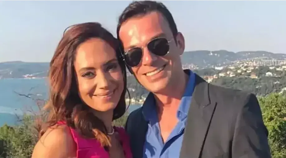 Zeynep Molho Ve Esi Jess