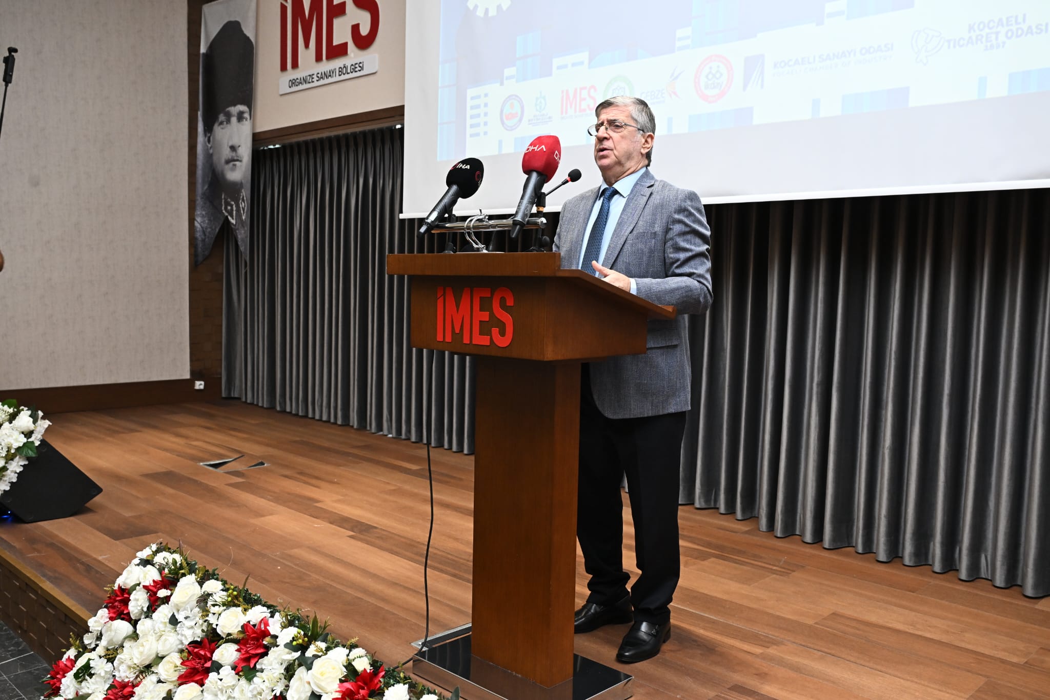 1. Ulusal İşyeri Temelli Mesleki Eğitim Çalıştayı Kocaeli'de Gerçekleştirildi2