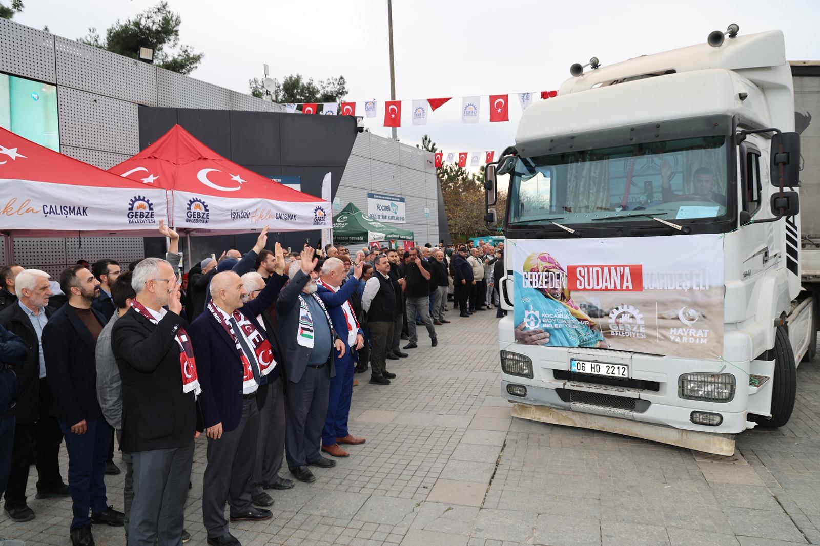 10 Tır Yardım Dualarla Yola Çıktı (1)-1