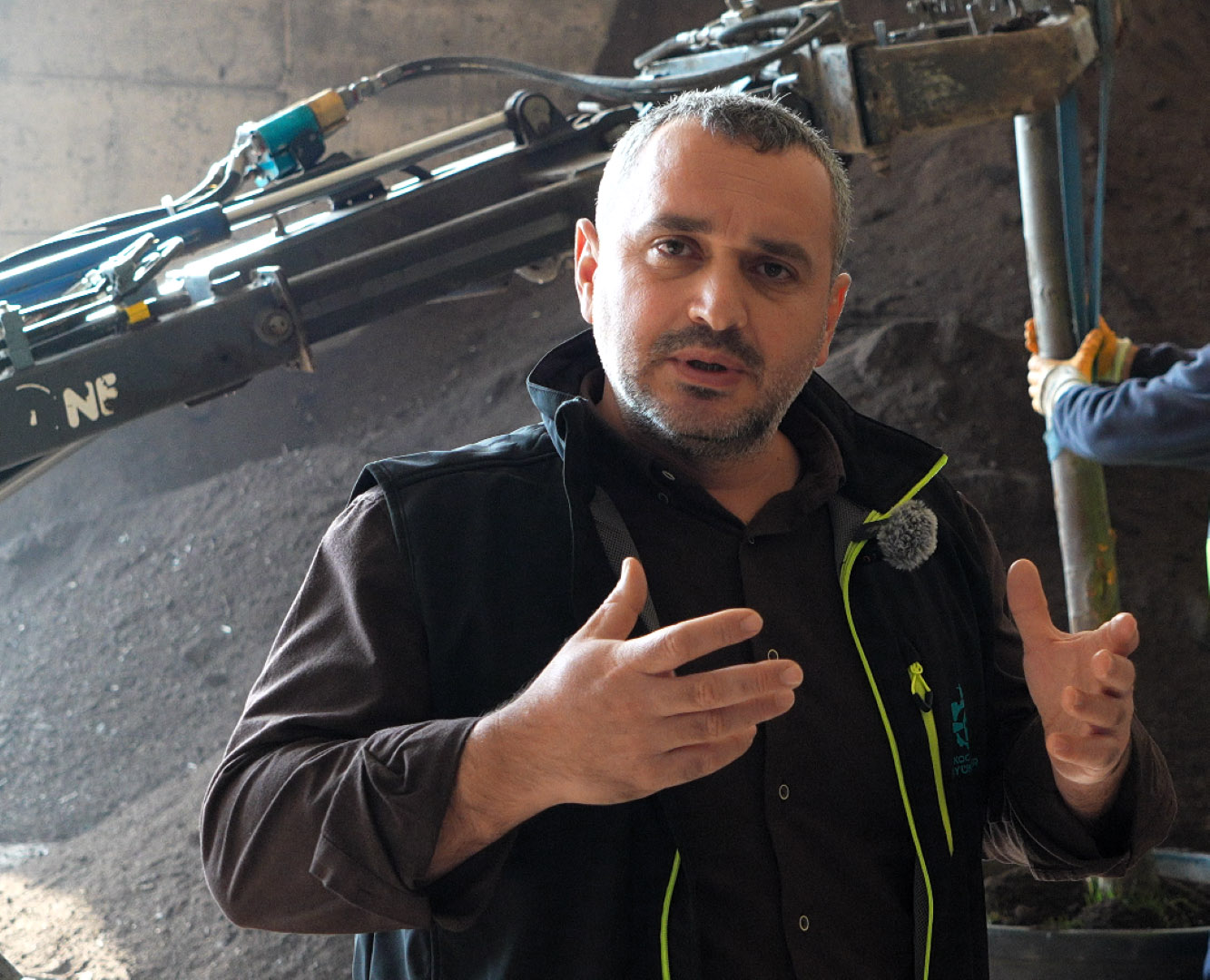 Ağaçlar Yeni Yerlerinde Hayat Bulacak (1) (Büyük)