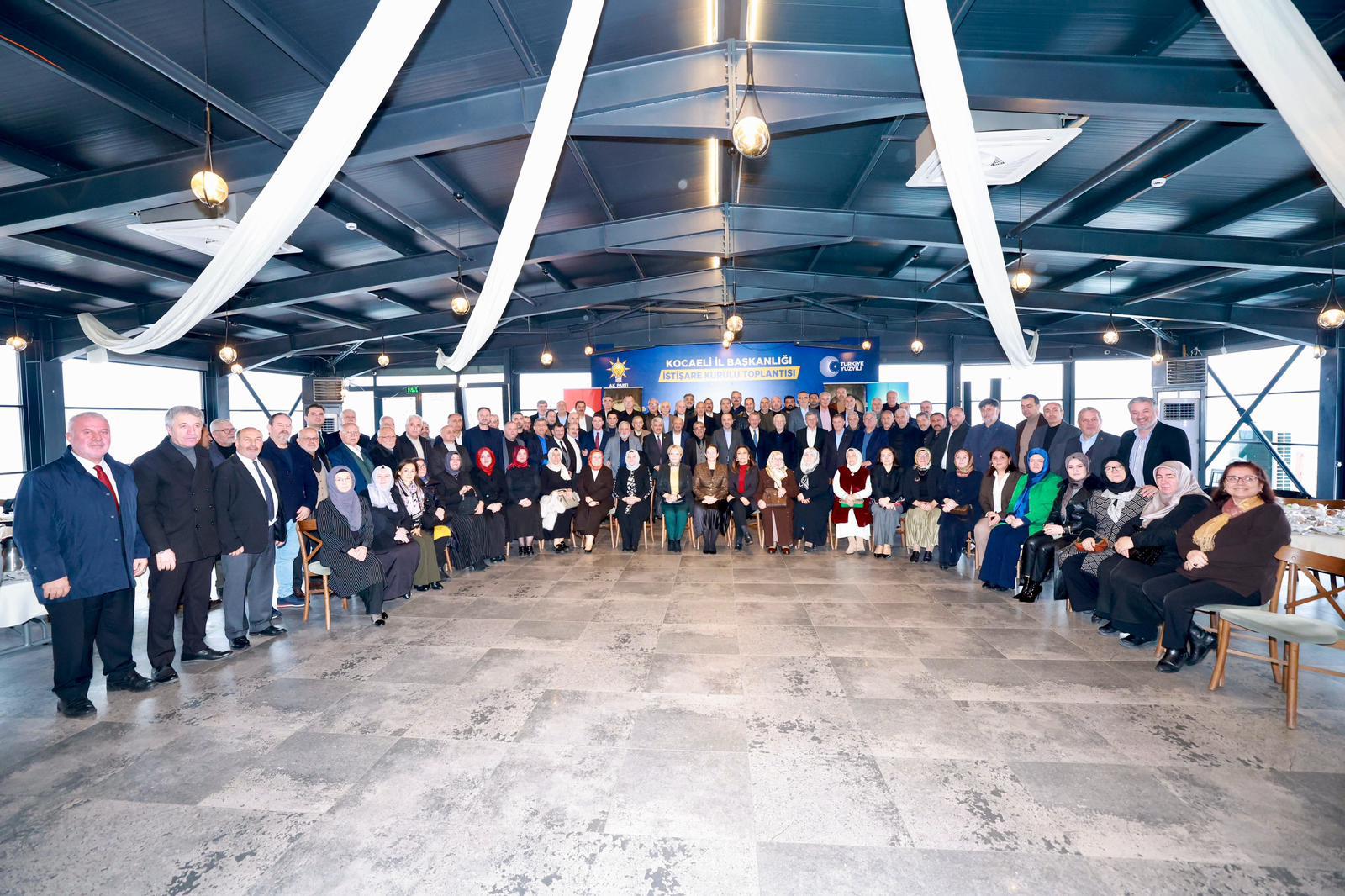 Ak Parti Kocaeli İl İstişare Toplantısı Yoğun Katılımla Gerçekleştirildi 1