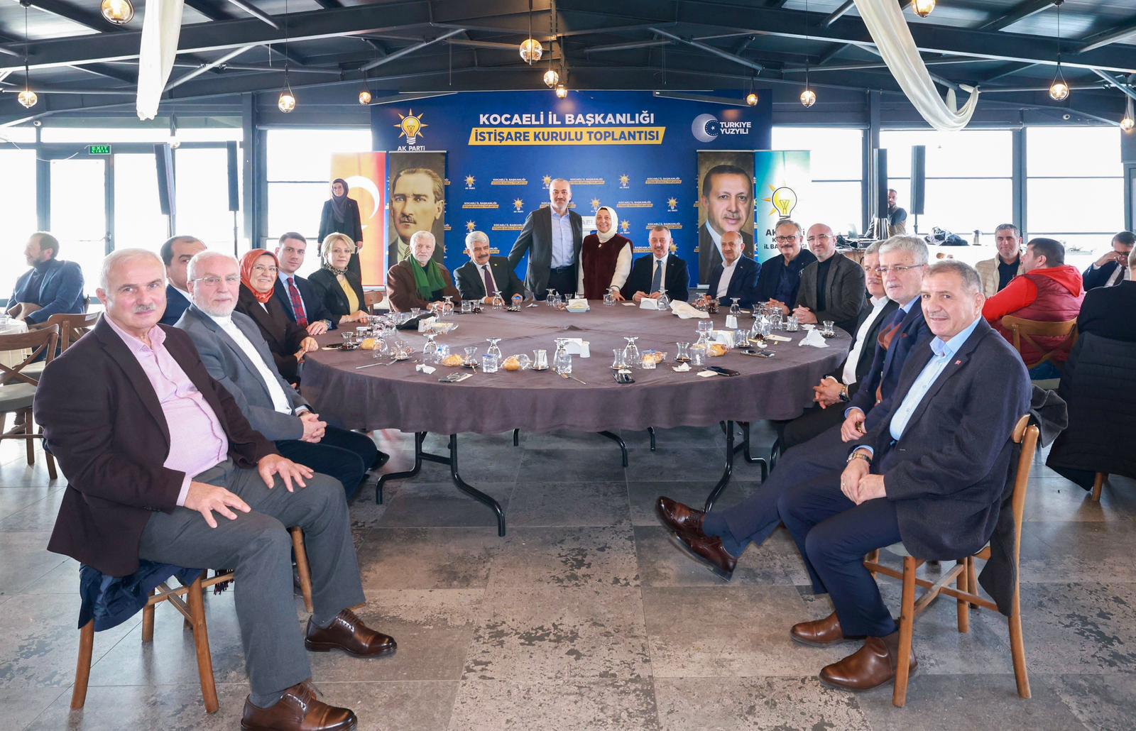 Ak Parti Kocaeli İl İstişare Toplantısı Yoğun Katılımla Gerçekleştirildi 3
