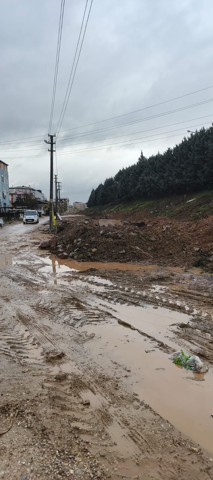 Alikahya Fatih Mahallesi'nde Tramvay Çalışması Çileye Döndü 2