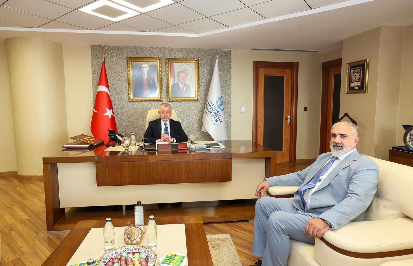 Başkan Büyükakın “Halkımızın İyiliği İçin Çalışmaya Devam Edeceğiz” (1)