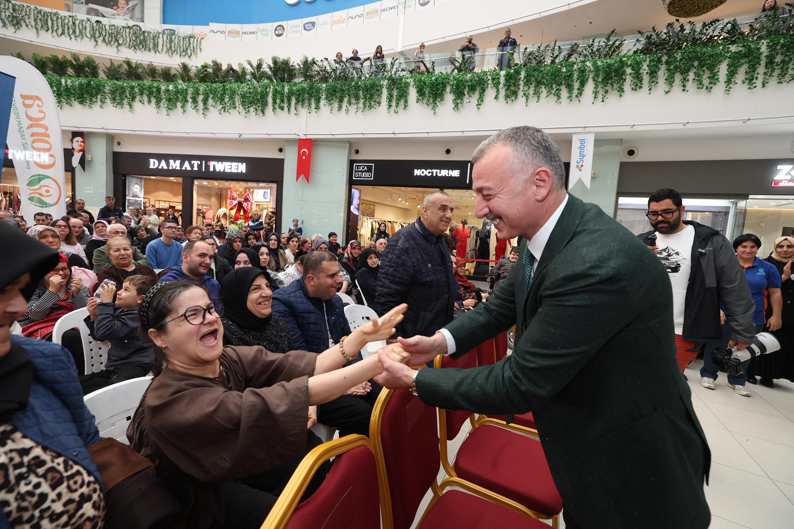 Başkan Büyükakın'dan Gonca'nın Gençlerine Tam Not (3)