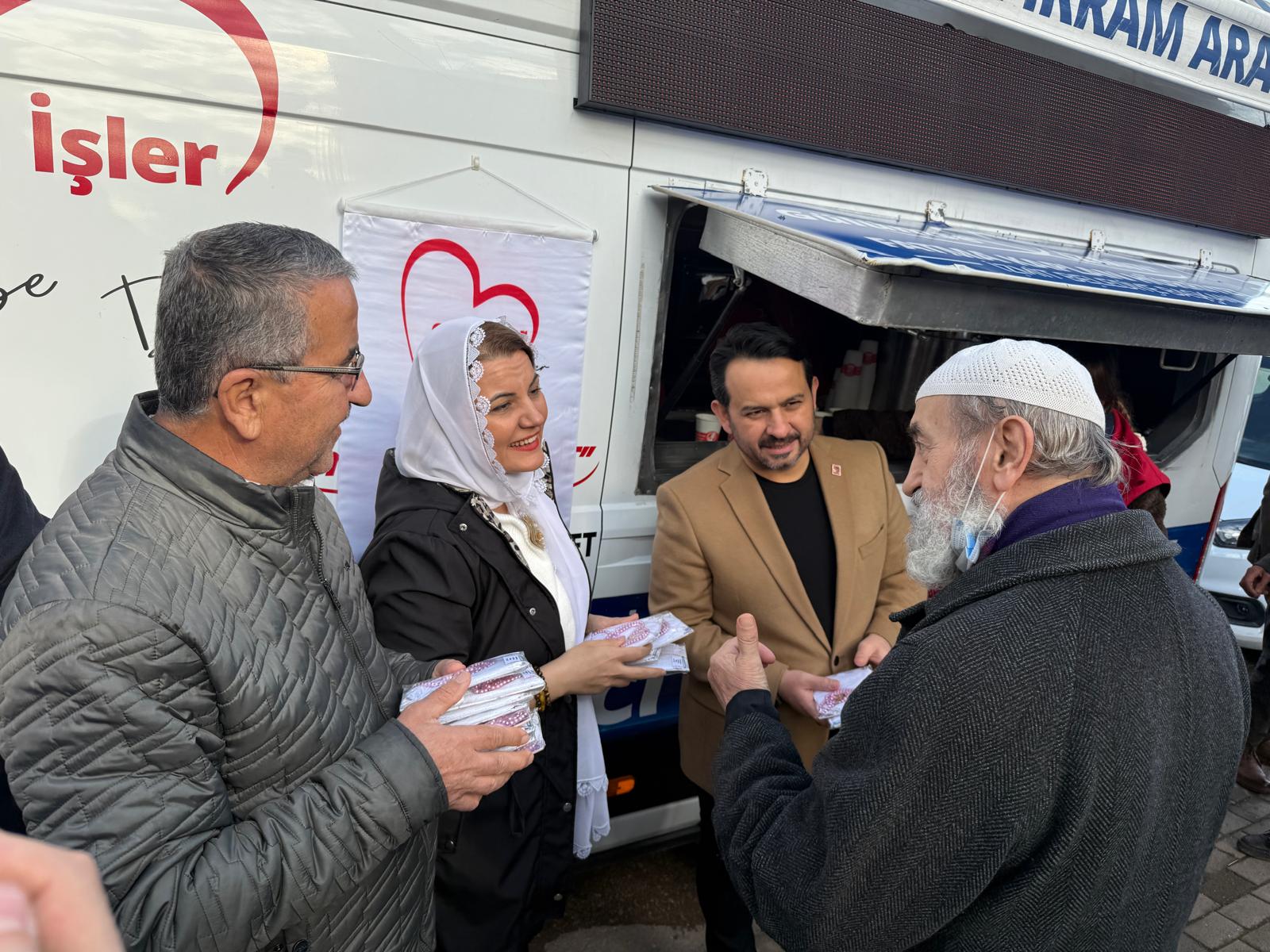 Başkan Hürriyet, Tepeköy Kemer Camii’nde Cemaatle Bir Araya Geldi (3)