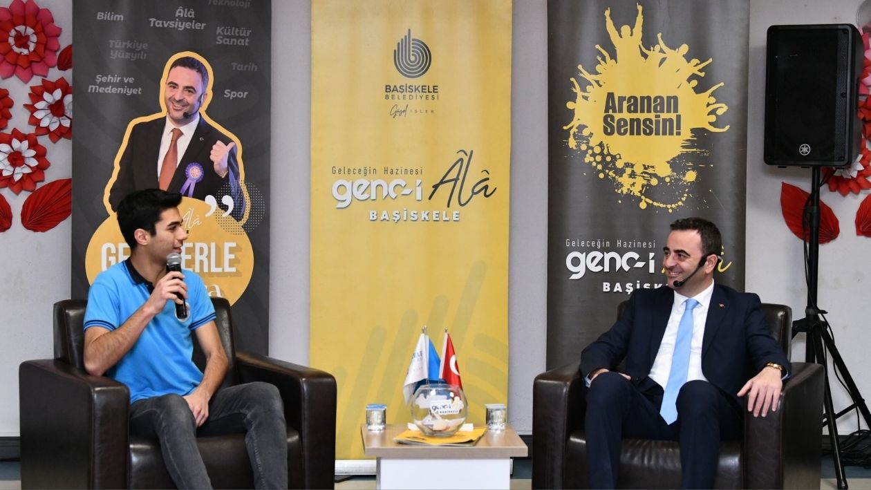 Başkan Özlü, Liseli Gençlerle Buluşmalarını Sürdürüyor (2)