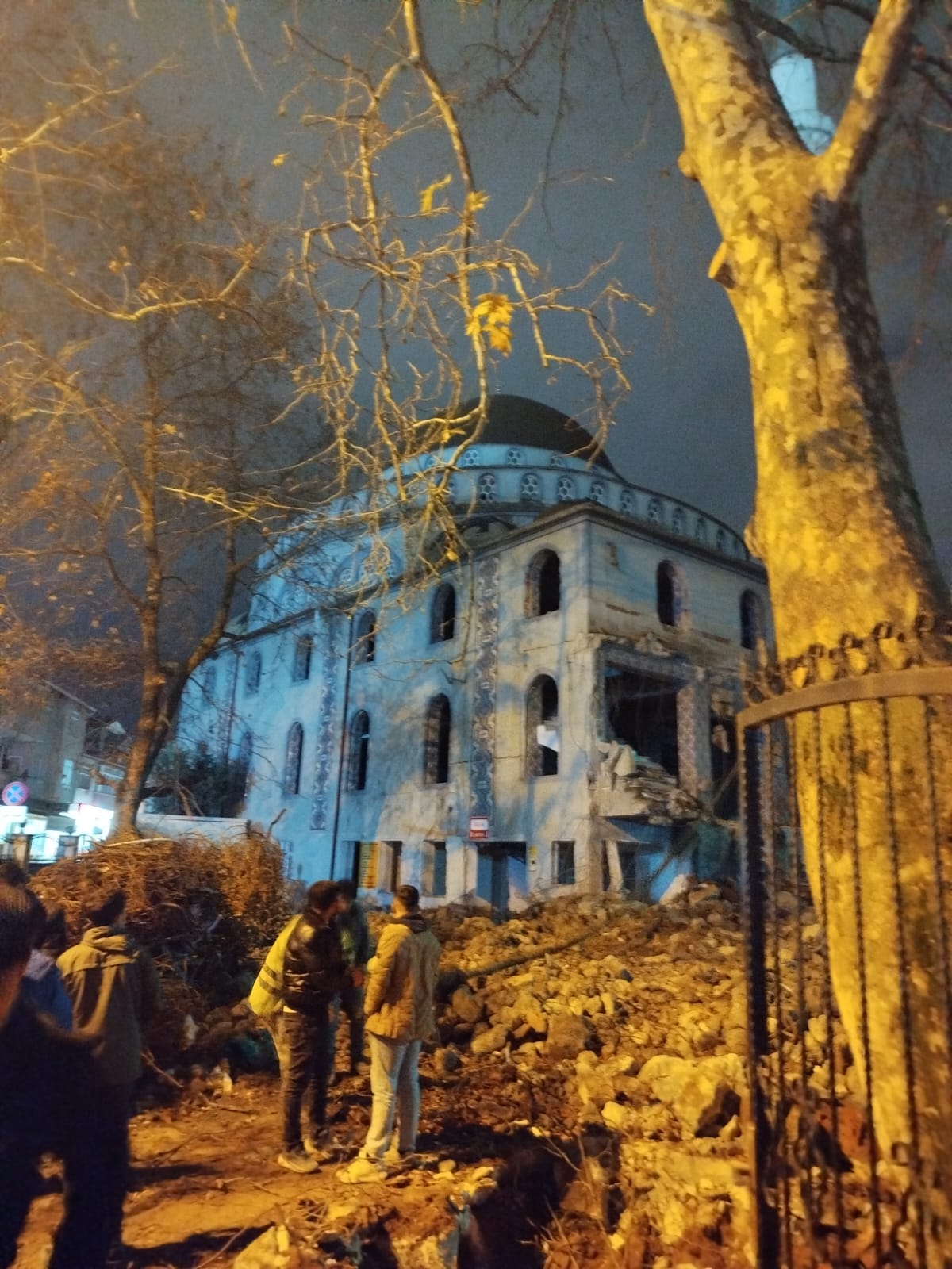 Böyle Cami Mi Yıkılır! (8)