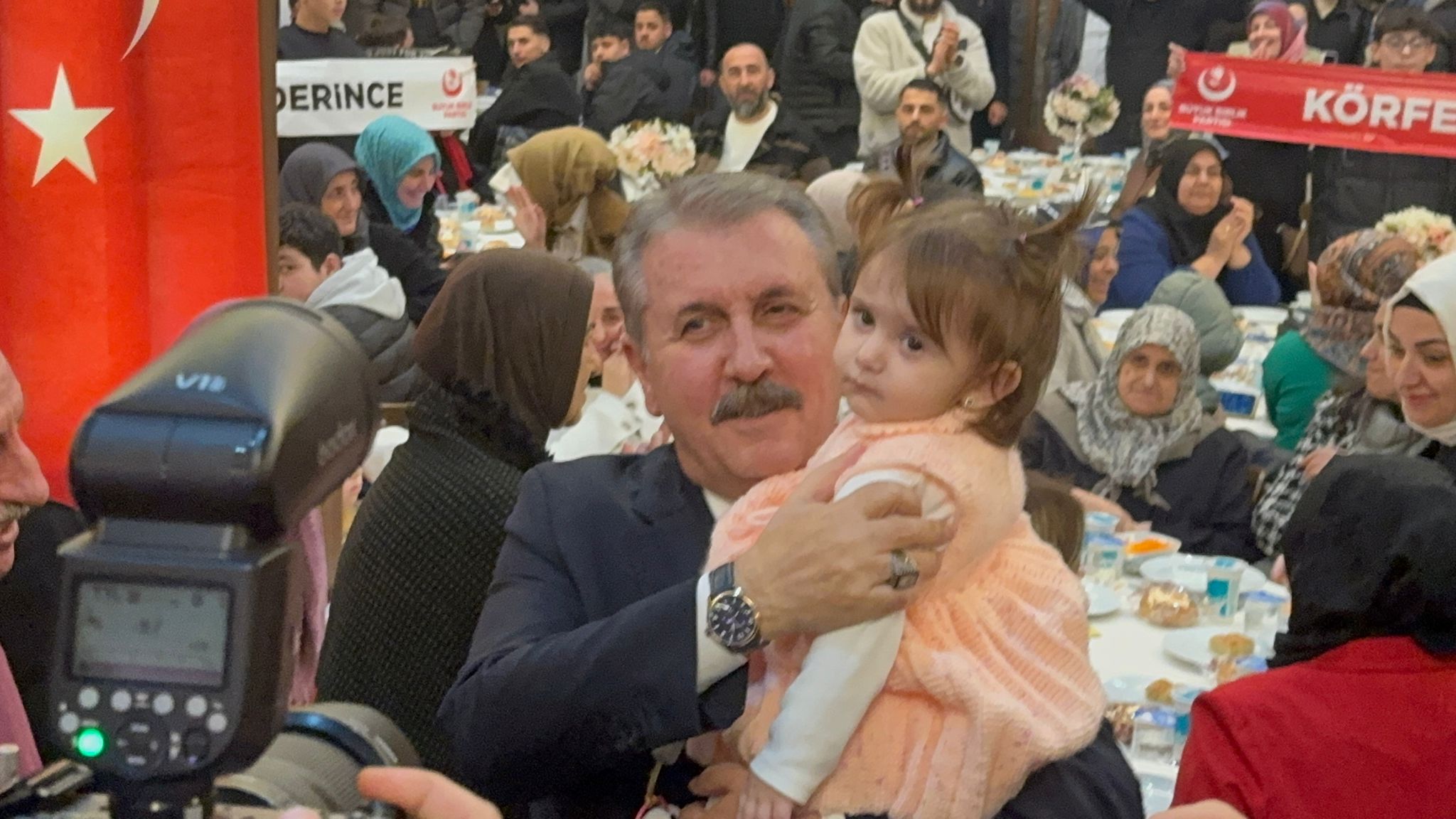 Büyük Birlik Partisi Genel Başkanı Mustafa Destici’nin Katılımıyla Kocaeli’de Düzenlenen Mahalle Başkanları Buluşması’nda Konuşan İl Başkanı Metehan Küpçü, Teşkilatlara Tam Destek Sözü Verdi Ve Kocaeli’den Meclis’e (2)