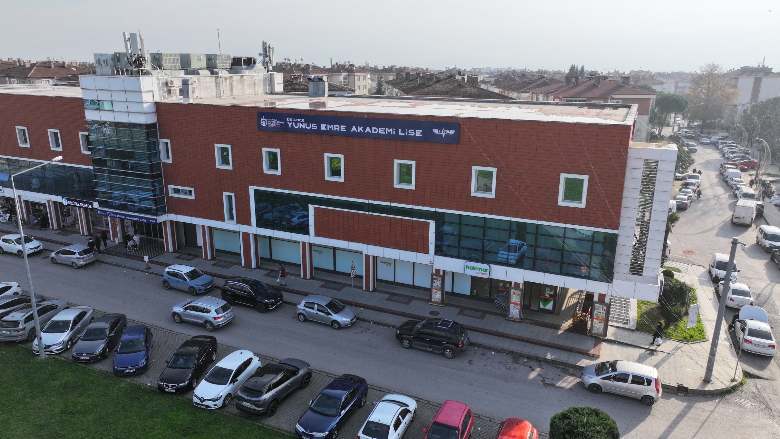 Büyükakın Akademi Liselerde Gençlerimizi Geleceğe Hazırlıyoruz (2)